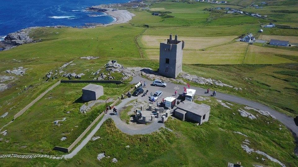 Be'S Cottage Malin Head Exterior foto